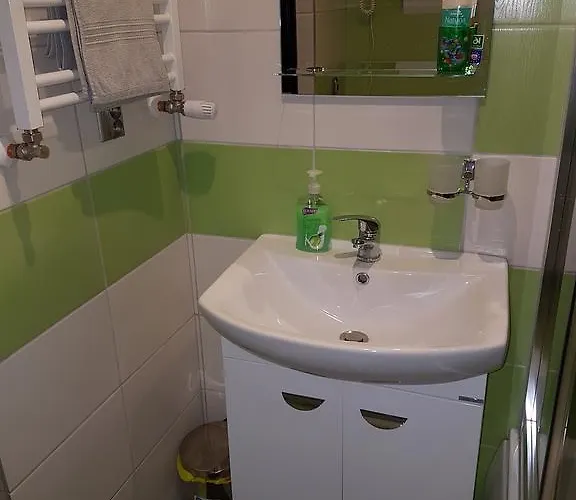 アパート Olivier